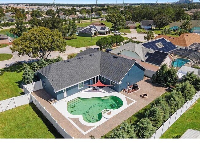 Photo - 5517 Loma Vista Dr E