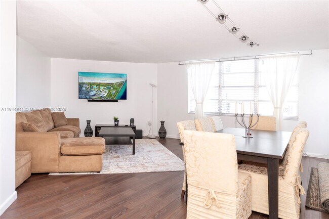 Photo - 2750 NE 183rd St Unit 1207