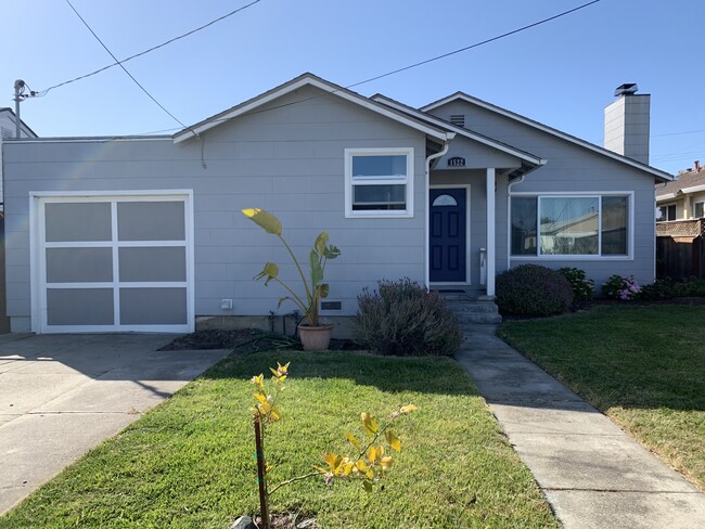 Photo - 1522 2nd Ave House