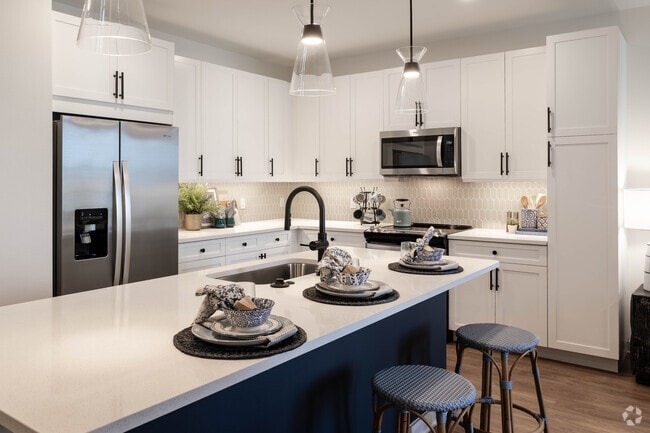 A2 - 1BR, 1BA - 832SF - Kitchen - Hadley