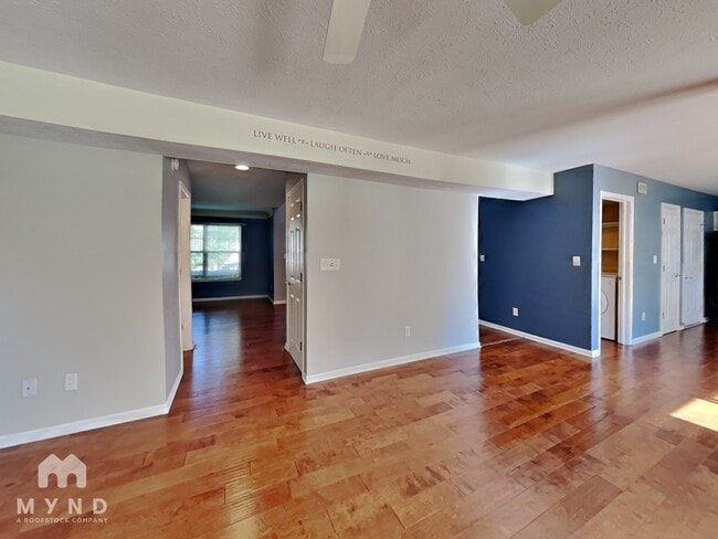 Photo - 10301 Springridge Cir