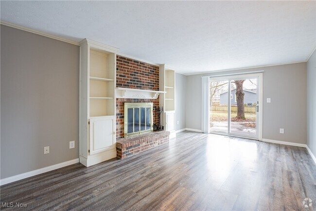 Building Photo - 472 Gresham Dr Rental