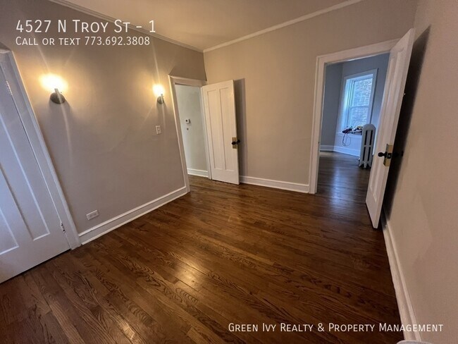 Photo - 4527 N Troy St Unit 1