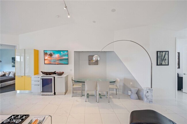 Building Photo - 4685 Hawks Nest Way Unit J201 Rental