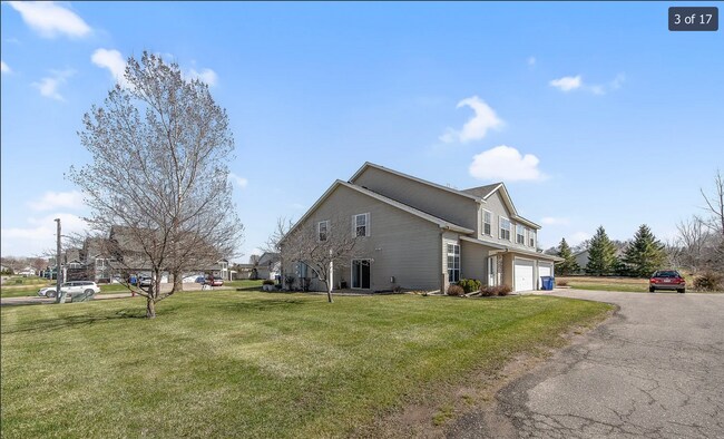 Photo - Beautiful 3 Bed 1.5 Bath Townhome