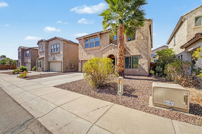 Photo - 2048 W Monte Cristo Ave
