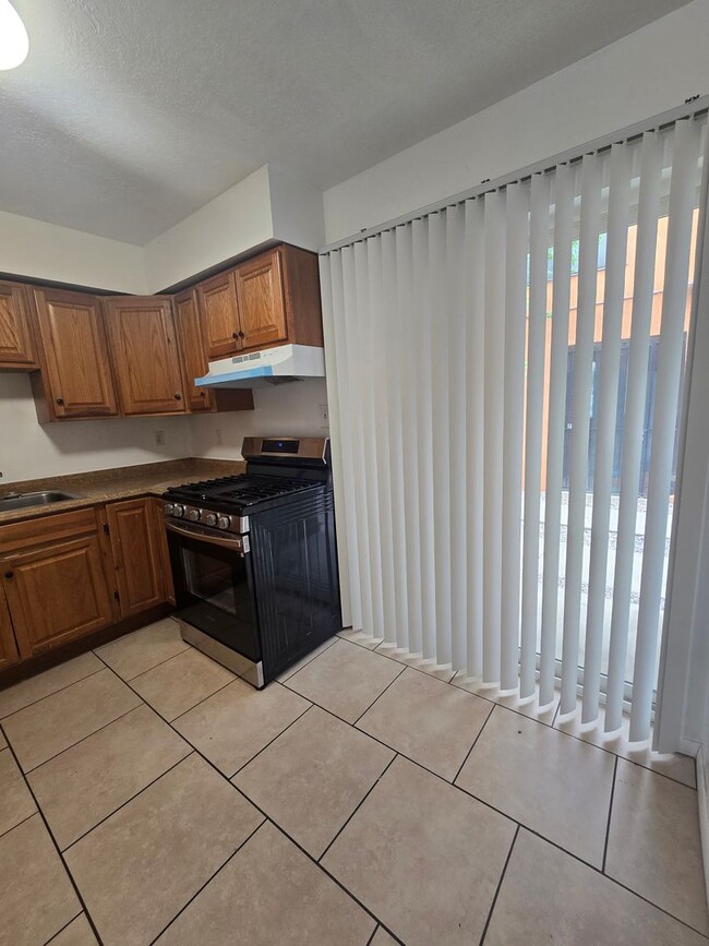 Photo - 2 bedroom unit near UNM