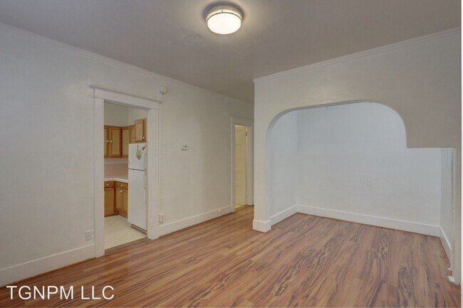 Photo - 762 Hartford Ave