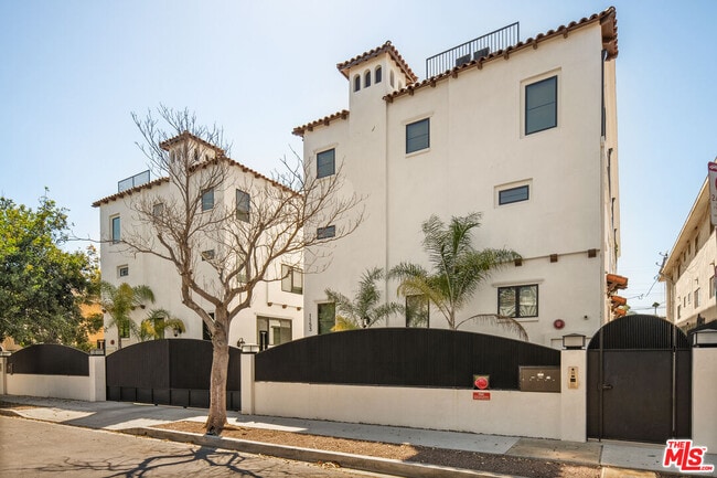 1153 Beachwood Dr Unidad 1