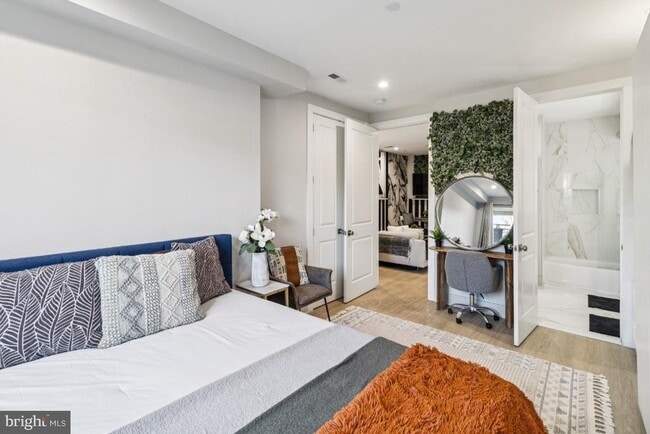 Photo - 3523 14th St NW