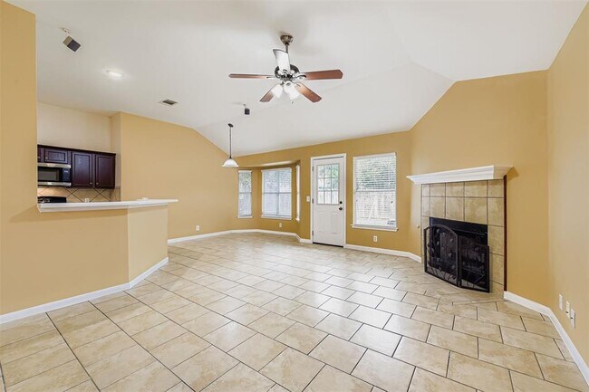 Photo - 441 Keystone Loop