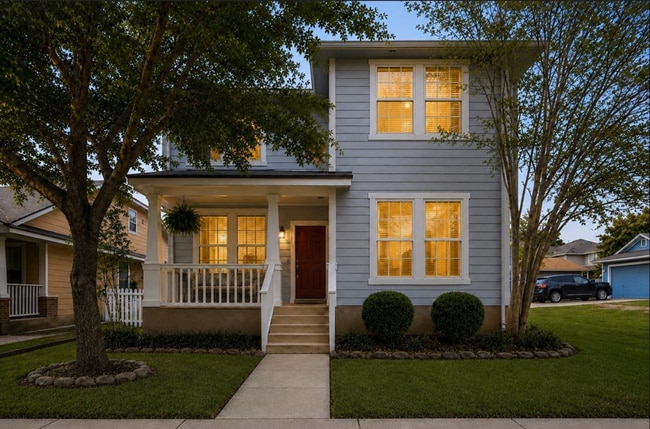 Building Photo - Enchanting 4 Bedroom home located in Plum Creek!