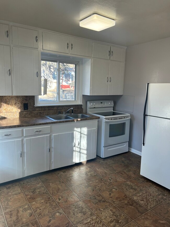 Photo - 816 Alder St Unidad 816