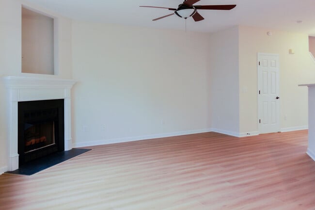 Photo - 2204 Valley Haven Dr