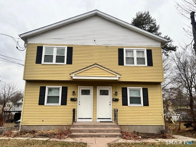 Building Photo - 34 Norman St