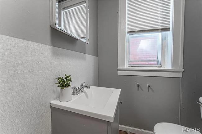 Photo - 3540 Michigan Ave