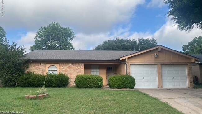 Building Photo - 5809 Lance Ct