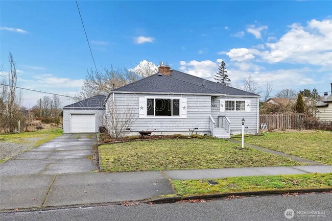 Building Photo - 1523 4th Ave NW