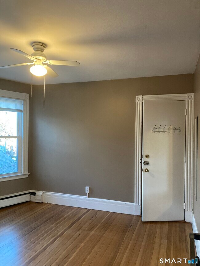 Photo - 192 Foster St Unit 3B