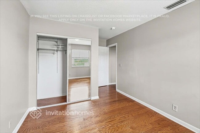 Building Photo - 5818 Northpointe Ln
