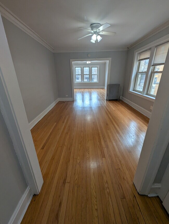 Photo - 3438 W Foster Ave Unit 3442-1S