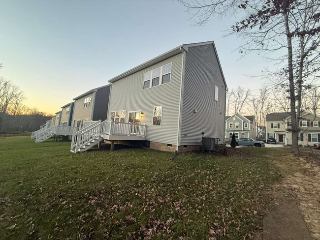 Photo - 6454 Fennec Run