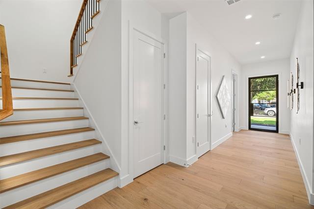 Photo - 7619 Robin Rd