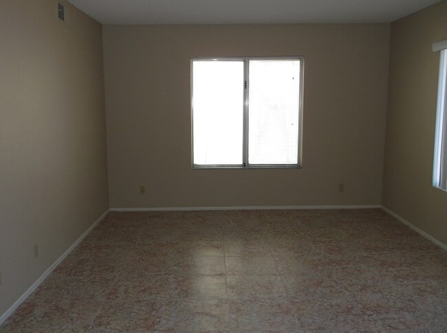 Photo - 7245 Great Oak Ave