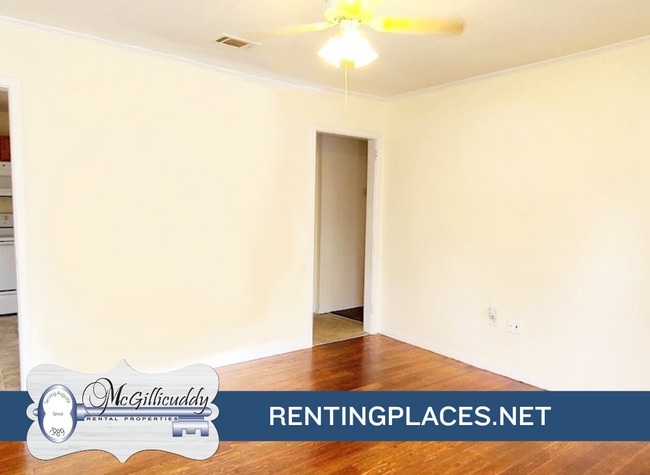 Photo - 1228 Holden Dr