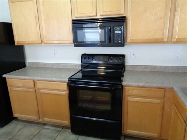 Photo - 8057 W Hatcher Rd