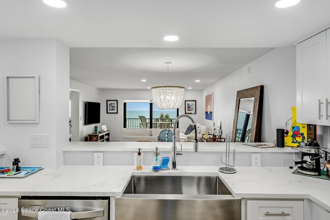 Photo - 1465 Jimmy Buffett Mem Hwy Unit 206