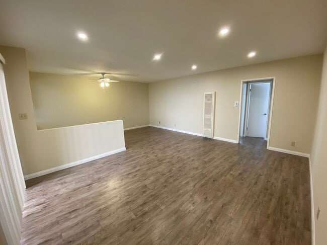 Photo - 241 E Alameda Ave