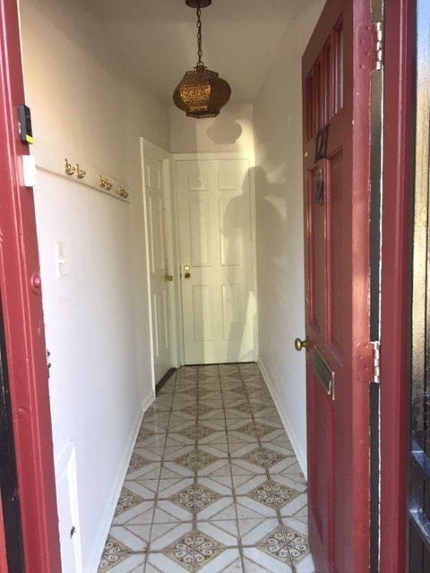 pasillo principal - 727 6th St SE