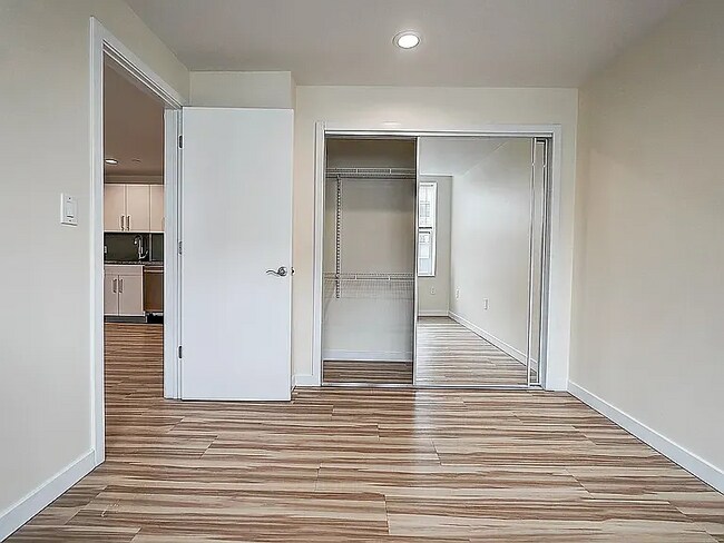 Photo - 244 S 49th St Unit A10