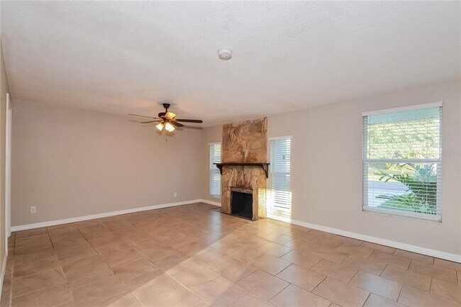 Photo - 4600 Sloan Ave