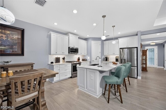 3121 Heritage Pnes Dr