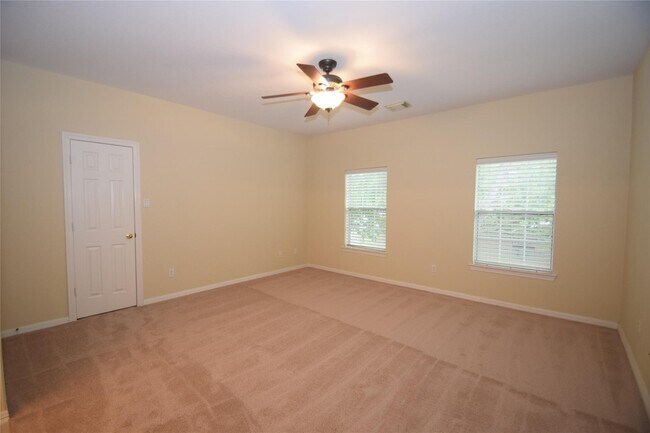 Photo - 5011 Quiet Falls Ct