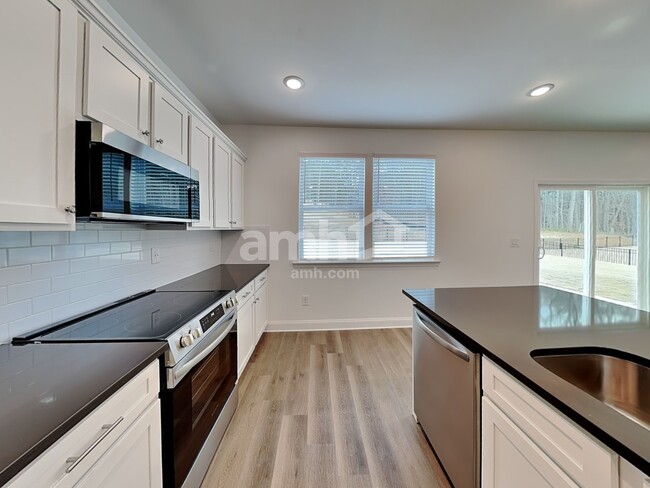 Photo - 29 Sapling Way