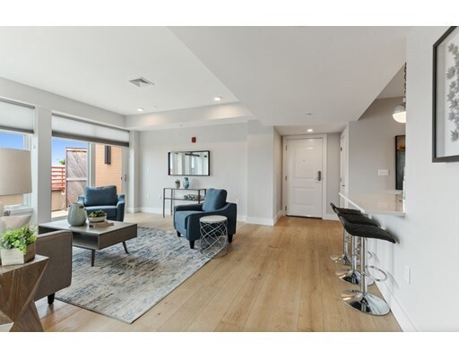 Photo - 165 Commonwealth Ave Unit #1