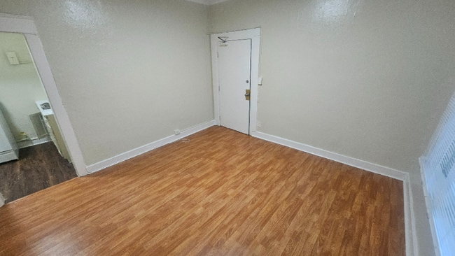 Photo - 1026 Ingraham St Unit 108