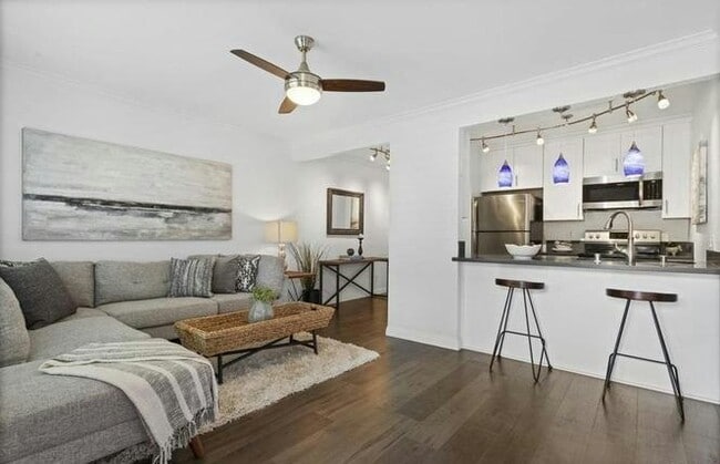 Photo - 615 Vine St Unit 81