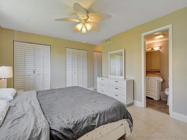 Photo - 401 SE 3rd St Unit 107