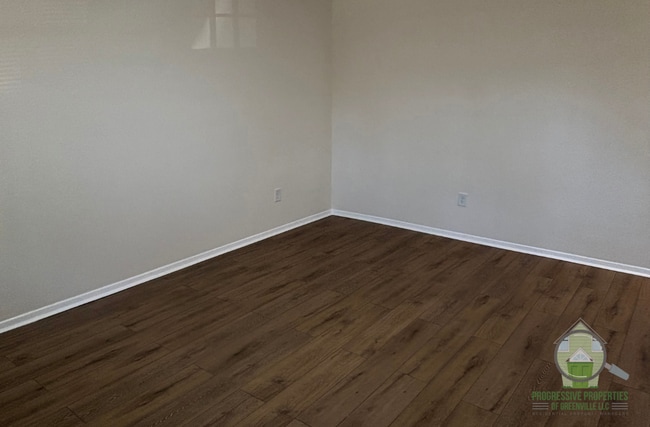 Photo - 2610 State Park Rd