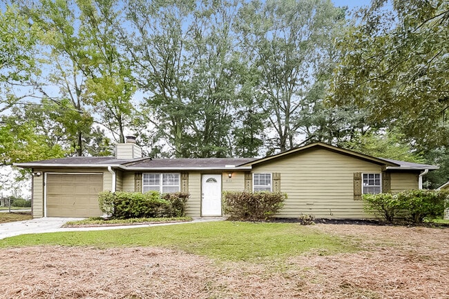 Photo - 3033 Millstone Ct SW House