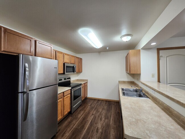 Kitchen - McComb Place Apartments