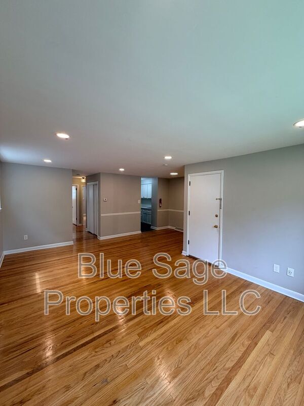Photo - 4424 Bloomfield Ave Unidad Apt A