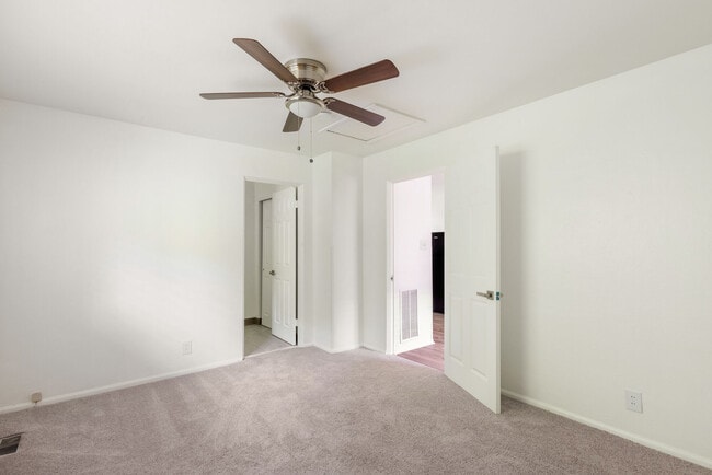 Photo - Kingston Apartments