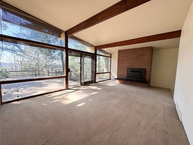 Photo - Mid-century modern view 3 bed house on top private drive with view of valley