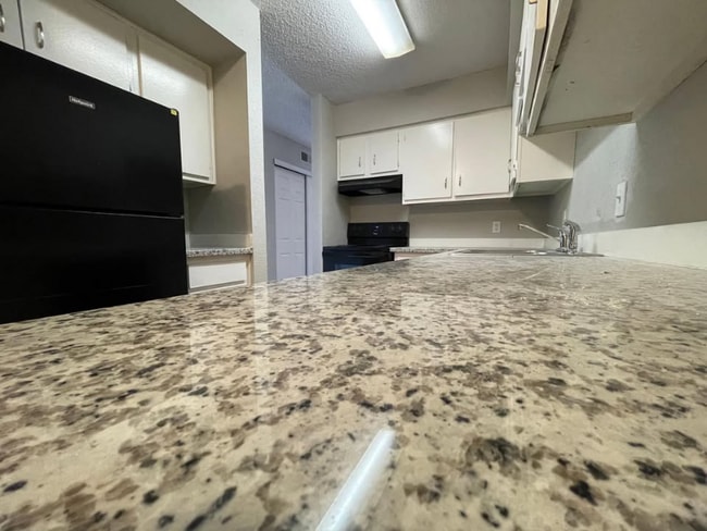 Photo - 5625 Antoine Dr Unit 1504