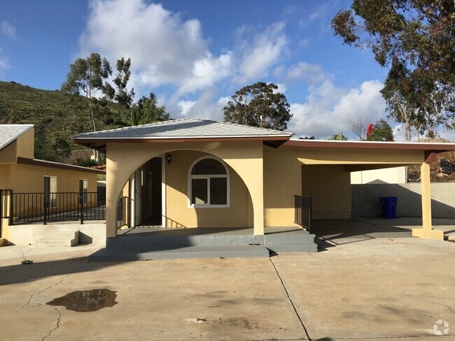 Building Photo - 1222 Pepper Dr Unit 1 Rental